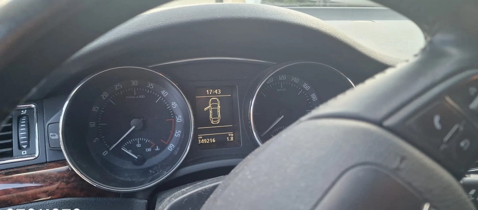Skoda Superb cena 27500 przebieg: 349216, rok produkcji 2012 z Jedlina-Zdrój małe 29